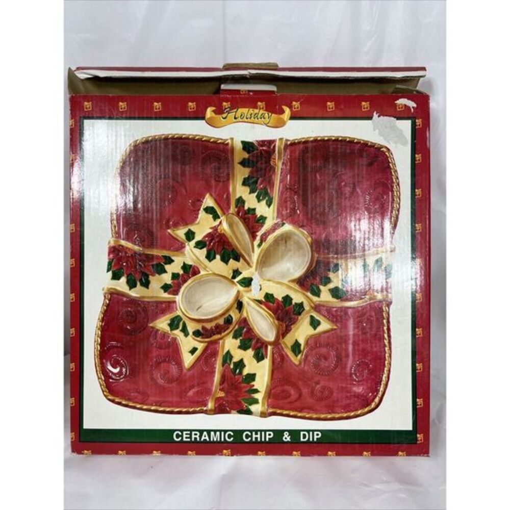 World Bazzars Christmas Ceramic Chip And Dip Wreath